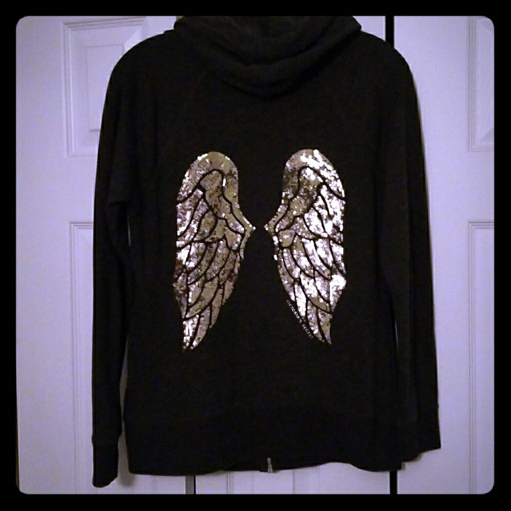 Zip-up hoodie